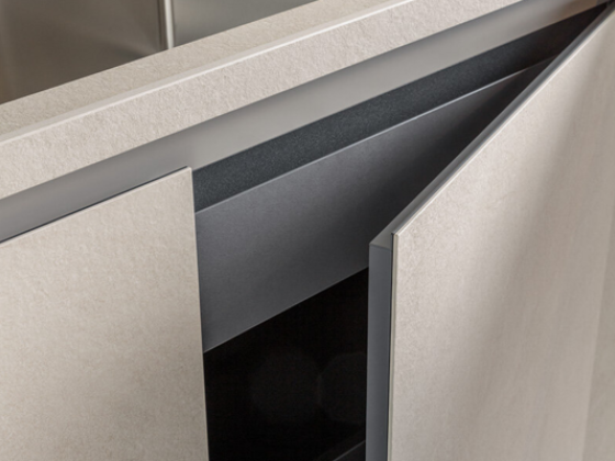 Двери с алюминиевой рамой